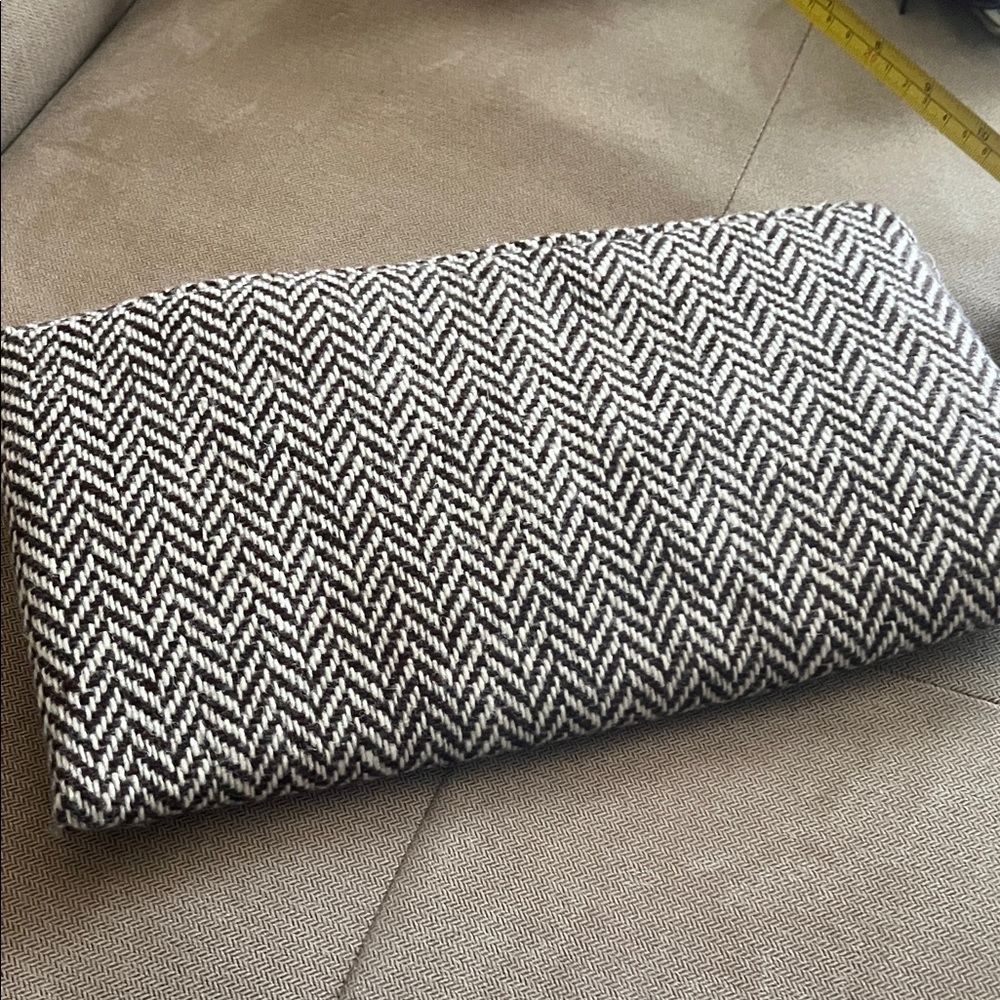 SWANK Chevron Clutch with Black and Brown Design - Picture 8 of 8